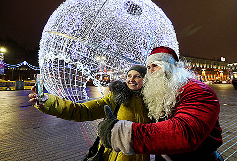 Festive mood: New Year illumination in Minsk