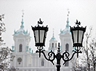 格罗德诺苏维埃广场上的法尔尼天主教堂