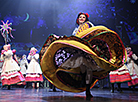 明斯克“Khoroshki”舞蹈团成立50周年音乐会
