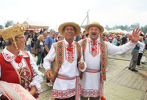 Kupalye festival (Alexandria Gathers Friends)