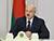 Лукашенко: мы не допустим обвала национальной валюты и, уцепившись руками, не сдерживаем курс рубля
