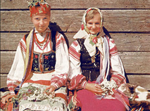 Bride and bridesmaid costumes