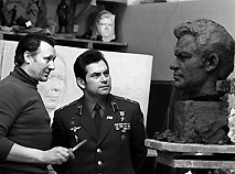 USSR cosmonaut Vladimir Kovalenok in a Minsk studio of sculptor Ivan Misko