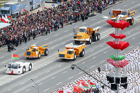 Vehicles parade in Minsk