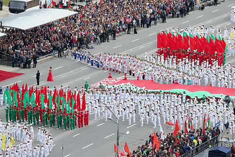 Musical number Beautiful Belarus! 