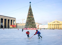 Evolution of Belarus’ biggest Christmas tree