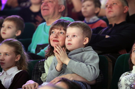 New Year show at Belarus' State Circus
