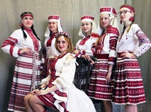 Ethnic fashion: around 200 traditional Belarusian costumes on the catwalk in Brest