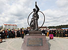 Memorial to Chernobyl liquidators unveiled in Khoiniki