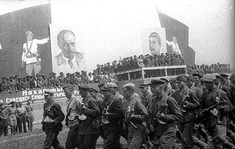 ‘We have returned from Berlin!' Minsk welcomes Soviet soldiers in 1945