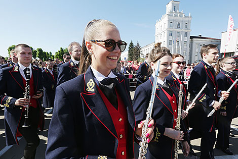 Parade of orchestras at the MTZ platform in Minsk