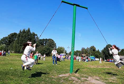 Radimichi folk festival in Chausy District