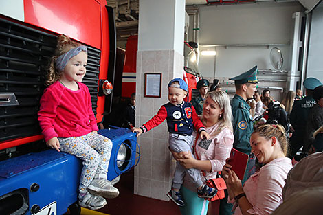 New fire station opens in Ostrovets