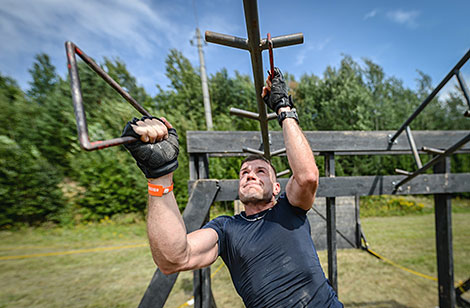 Bison Race obstacle course and mud race in Logoisk District