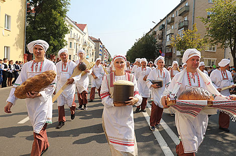 The costume parade “Polotsk and Polotsk citizens”