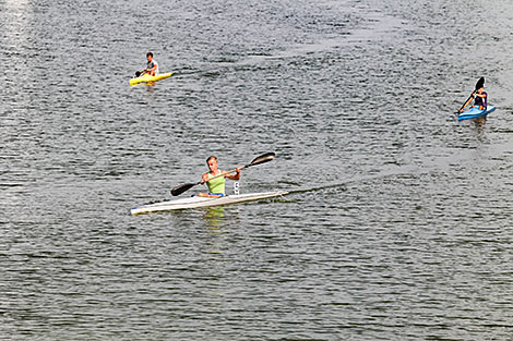 Rowing and canoeing tournament in Brest 