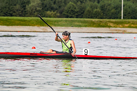 Rowing and canoeing tournament in Brest 