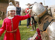 International military historical reenactment festival "Minsk Starazhytny"