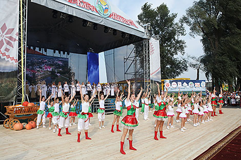 Call of Polesie 2018 international ethnic festival in Lyaskovichi