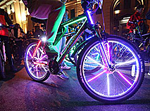 Car Free Day in Belarus: Eco-fest, Ladies on Bicycles ride and a night parade of glowing bikes