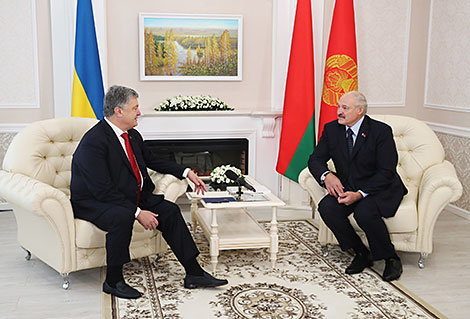 Belarus President Alexander Lukashenko met with his Ukrainian counterpart Petro Poroshenko