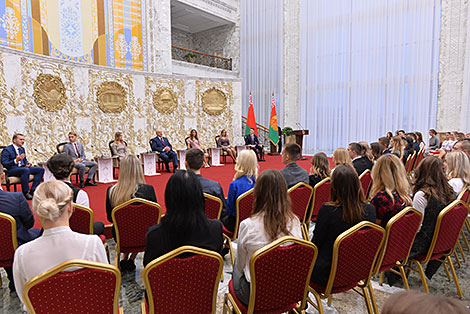 The meeting of Alexander Lukashenko with activists of the BRSM Youth Union in the Palace of Independence