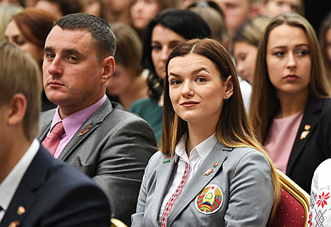 Lukashenko meets with BRSM Youth Union core group in the Palace of Independence