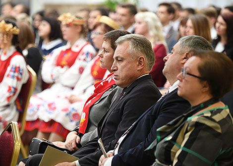 Lukashenko meets with BRSM Youth Union core group in the Palace of Independence