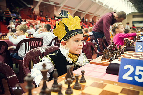 Black Pawn chess festival in Brest