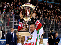 15th Christmas Amateur Ice Hockey Tournament: Belarus president team a 12-time title winner