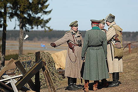 WWI battle reenactment at Stalin Line