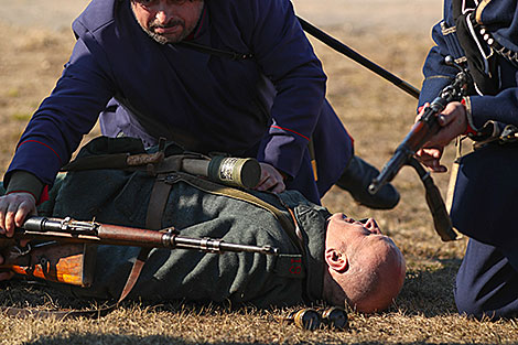 WWI battle reenactment at Stalin Line