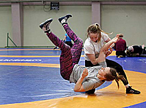 Belarusian women's wrestling team getting ready for 2nd European Games