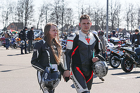 Bikers kick off motorcycle season in Minsk