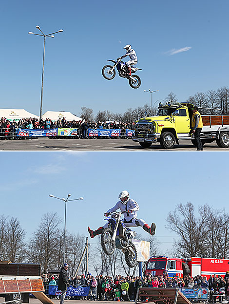 Bikers kick off motorcycle season in Minsk