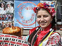 Walking the Sula rite in Gomel District recognized as Belarus' intangible historical and cultural heritage