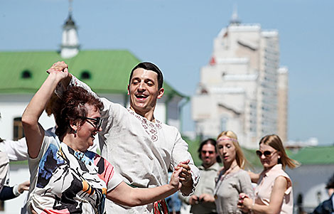 Minsk kicks off reenactment season in Upper Town