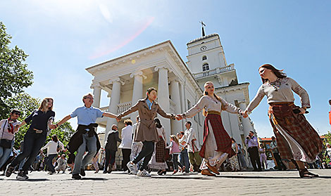 Minsk kicks off reenactment season in Upper Town