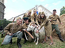 1944 partisan parade reenactment in Minsk