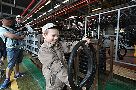 Open Doors Day at Minsk Tractor Plant