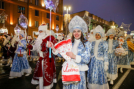 Parade of Father Frosts and Snow Maidens in Minsk