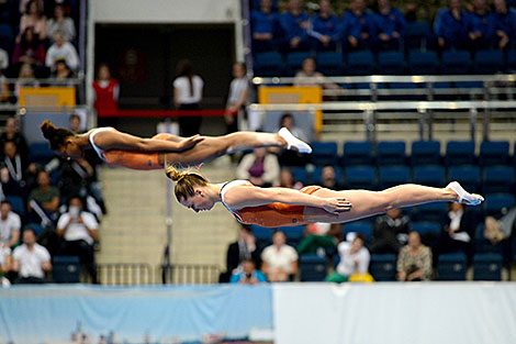 Anna Goncharova and Mariya Makharinskaya during the 26th European Championships 