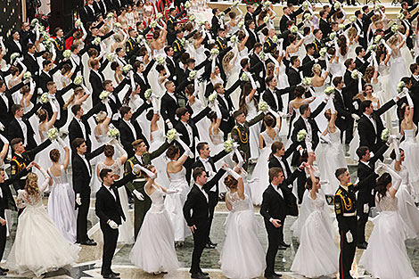 First Vienna Ball in the Palace of Independence