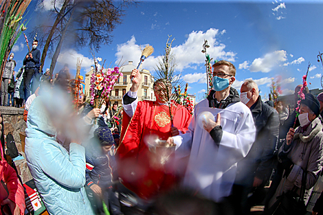 Belarusian Catholics celebrate Palm Sunday