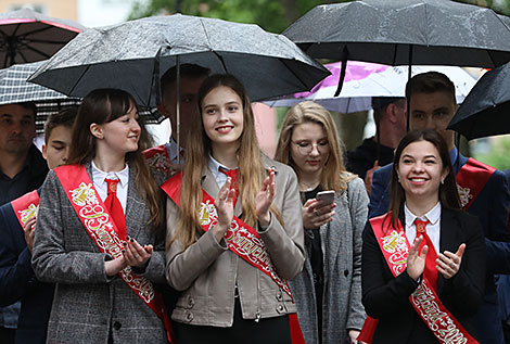 Last Bell ceremony in Vitebsk Gymnasium No.8