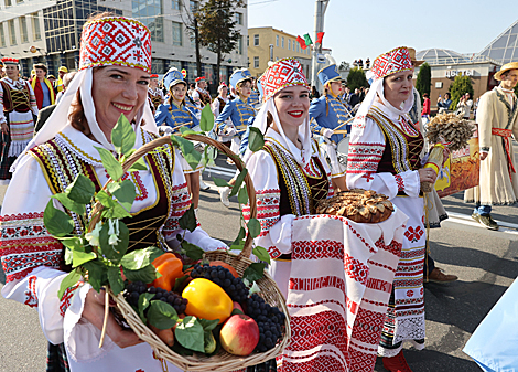 Dazhynki harvest festival in Vitebsk