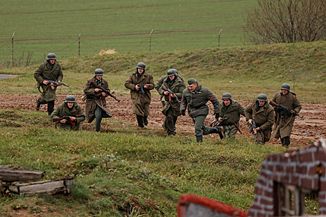 Artillery Day at Stalin's Line