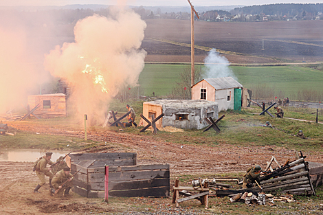 Artillery Day at Stalin's Line