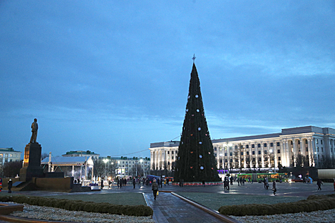 Lighting up of Christmas tree in Mogilev 