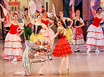 Belarus' Bolshoi Theater marks Klara Malysheva's 85th birthday with Don Quixote ballet